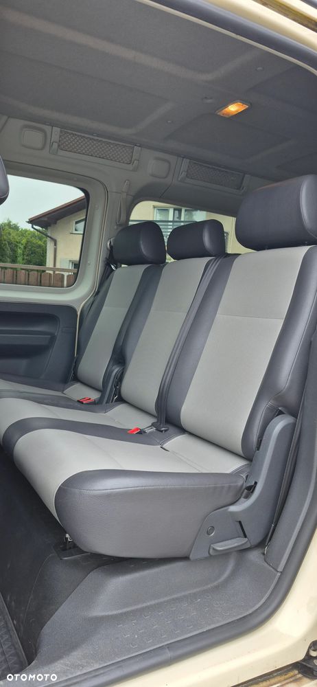 Volkswagen Caddy Maxi Comfortline - 9