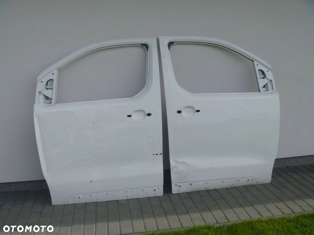 TOYOTA PROACE II JUMPY III EXPERT III ZAFIRA D PRÓG SŁUPEK PRAWY NOWY 1613968780 - 9