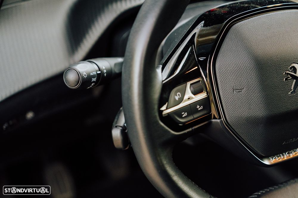 Peugeot 208 1.2 PureTech Active Pack - 16