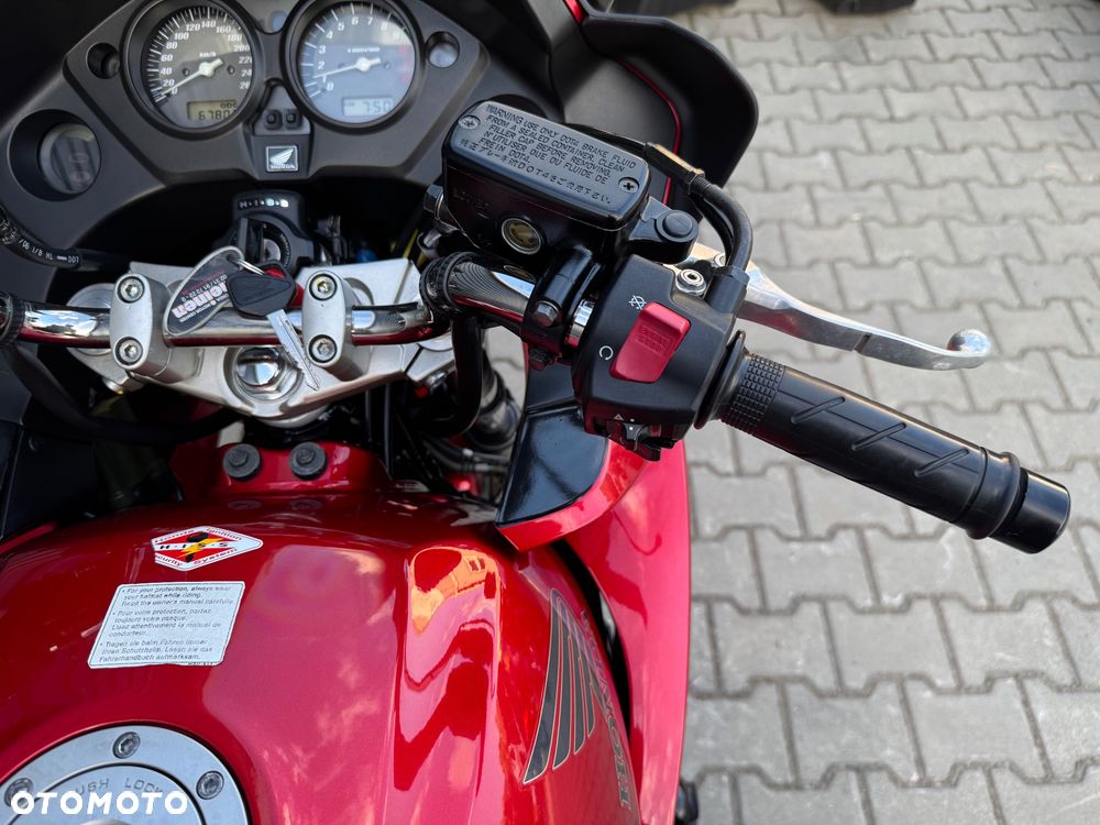 Honda CBF - 13