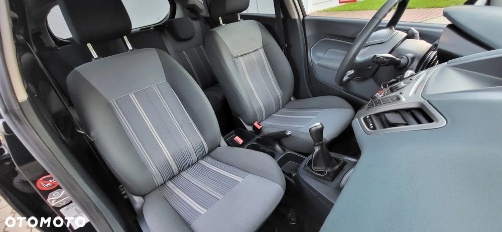Ford Fiesta 1.25 Ambiente - 14