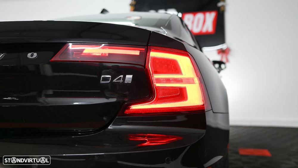 Volvo S90 2.0 D4 Inscription Geartronic - 24