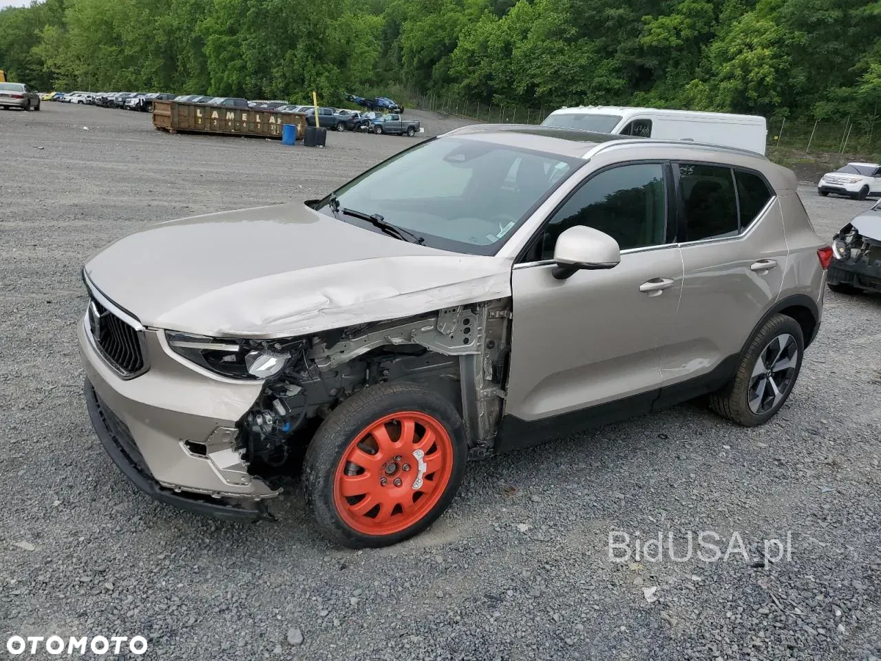 Volvo XC 40 - 3