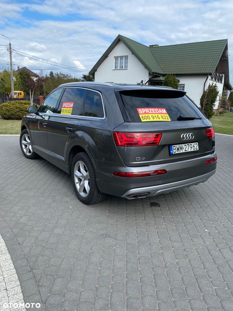 Audi Q7 - 4