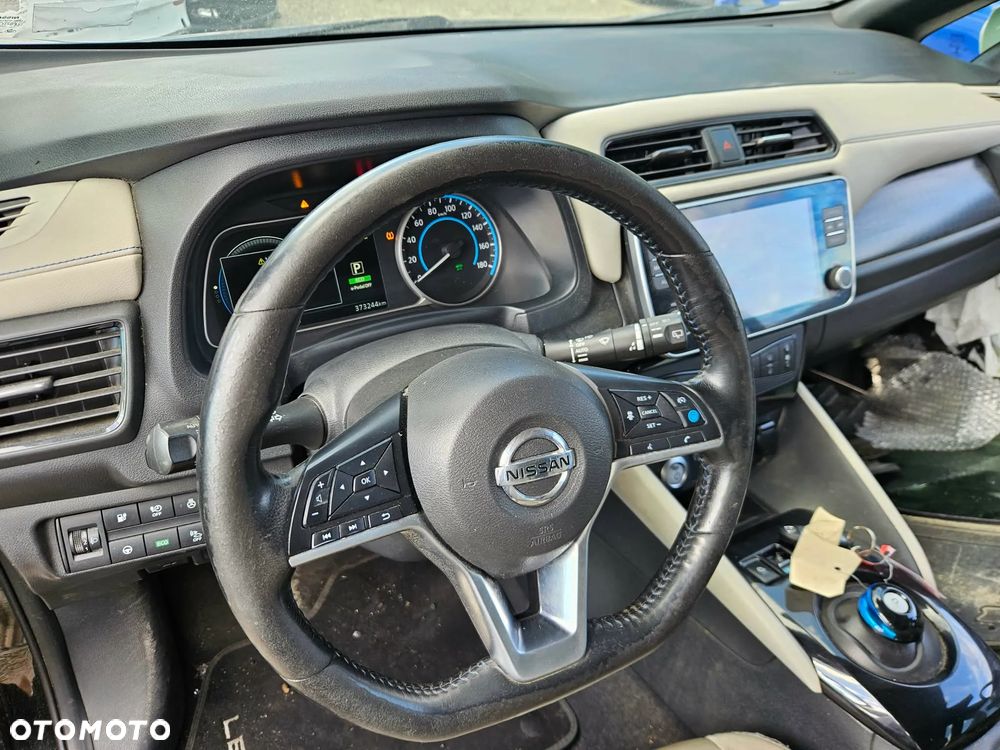Nissan Leaf 62 kWh e+ Tekna - 7