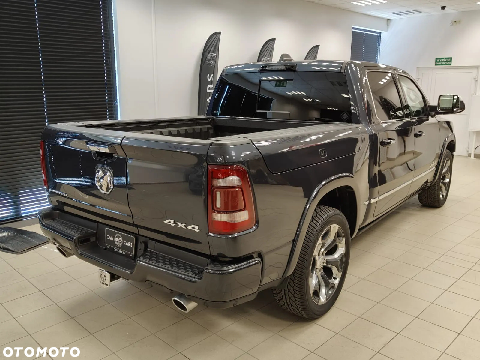 RAM 1500 - 15
