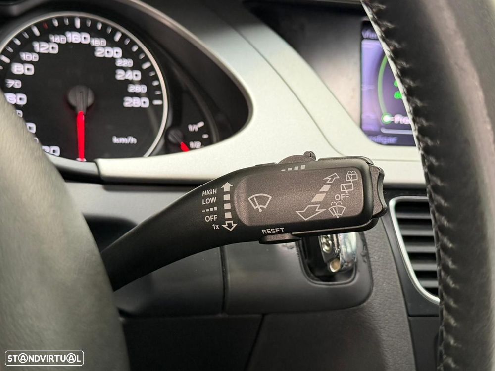 Audi A4 Allroad 2.0 TDI quattro - 33