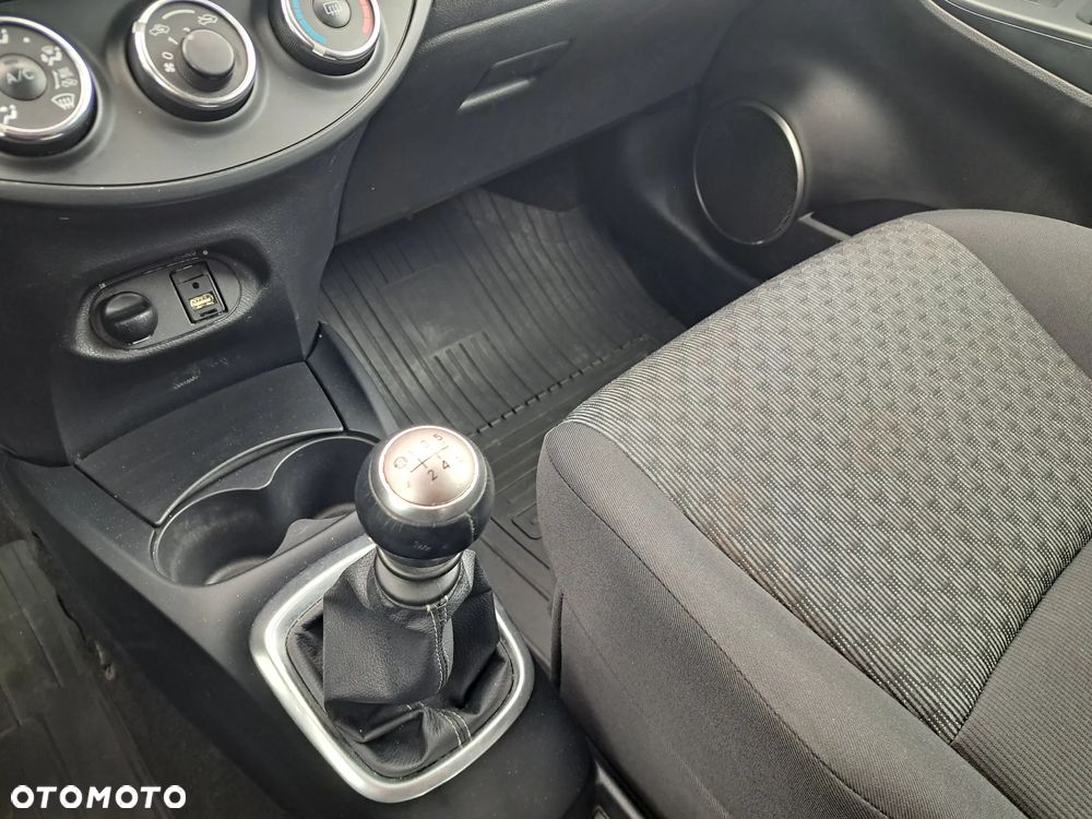 Toyota Yaris 1.33 Active - 22