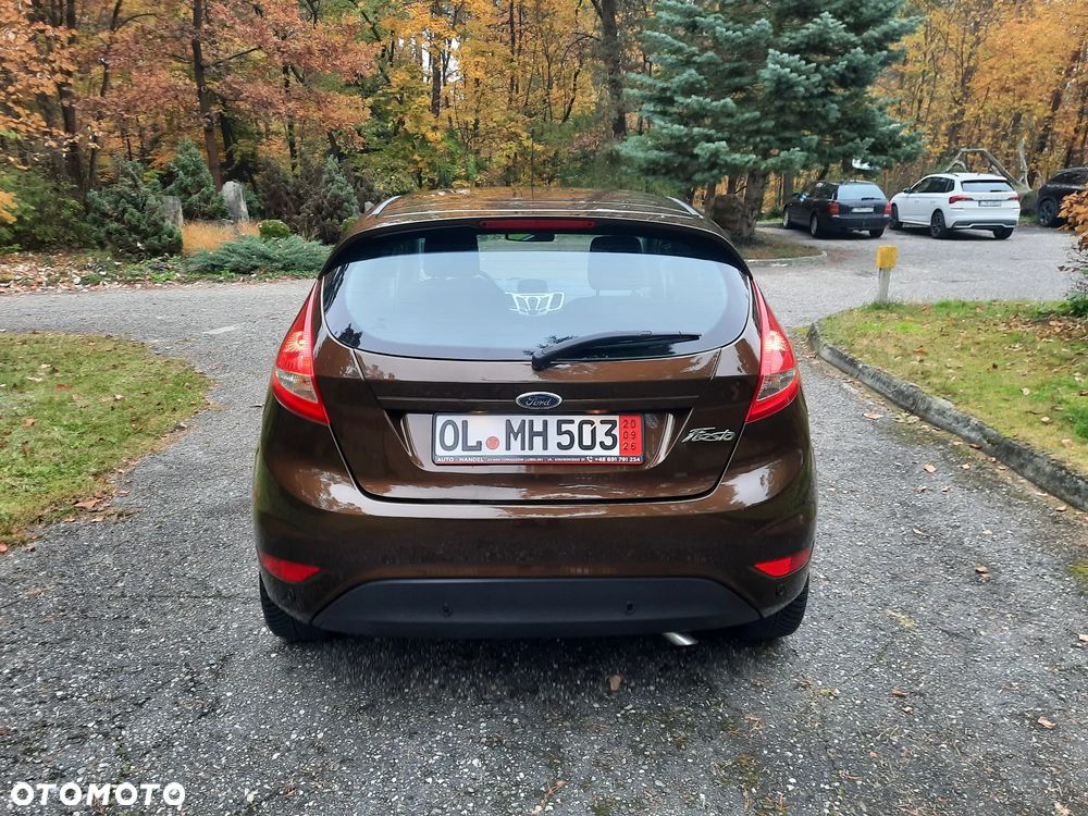 Ford Fiesta - 12