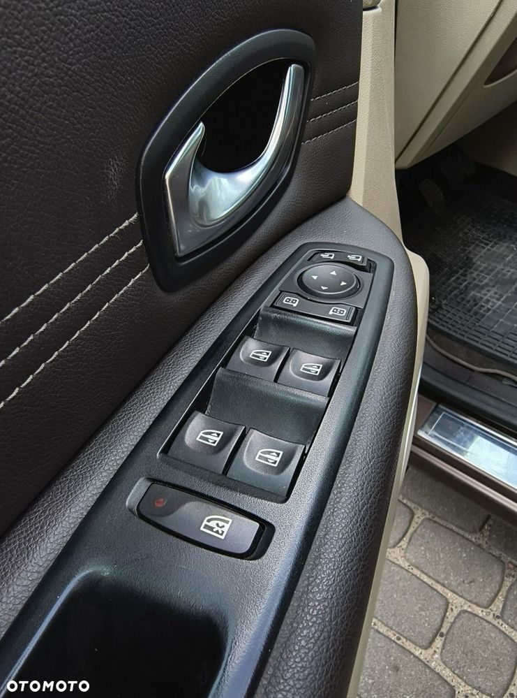 Renault Scenic dCi 160 FAP Dynamique - 29