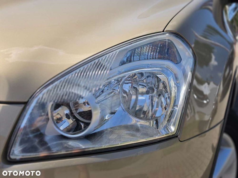 Nissan Qashqai - 6