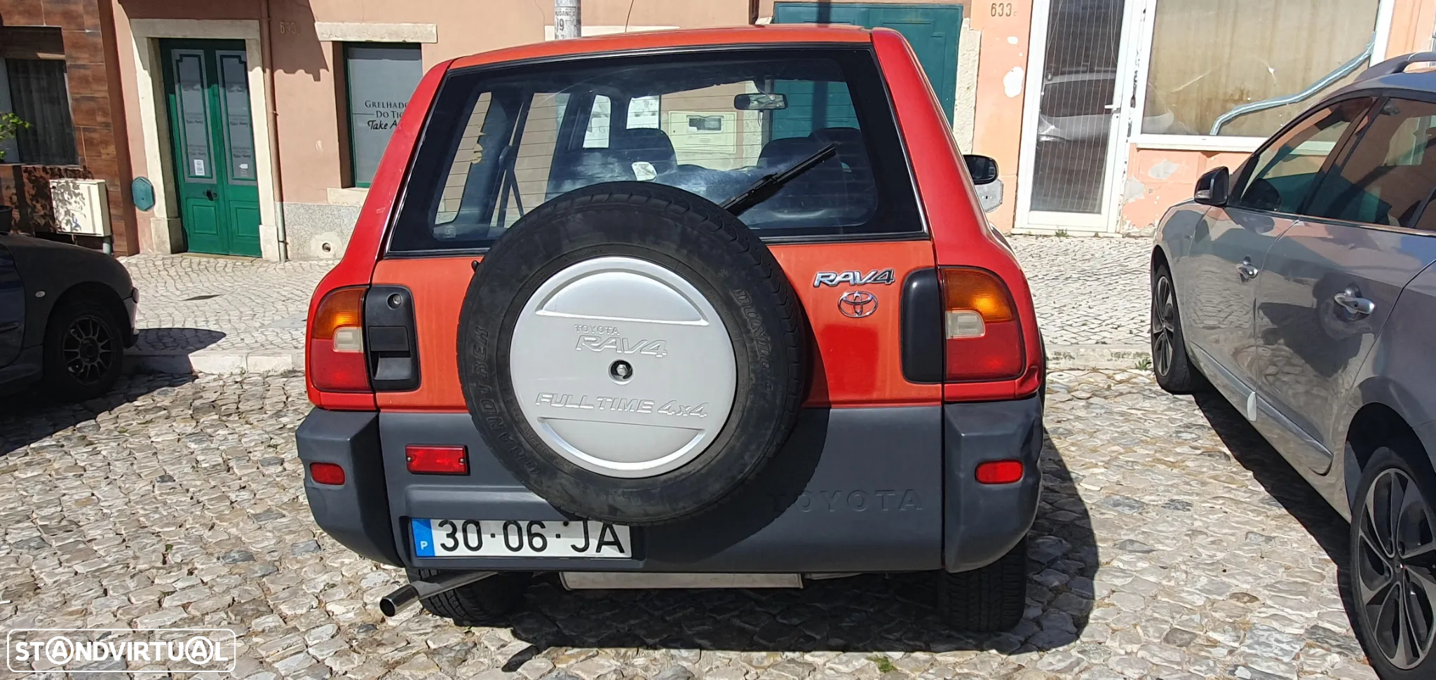Toyota RAV4 Standard - 3