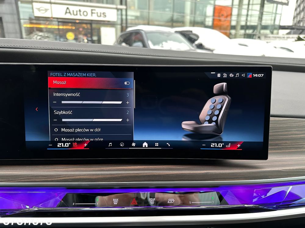 BMW Seria 7 M760e PHEV xDrive sport - 19