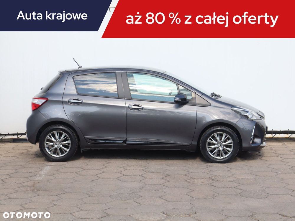 Toyota Yaris - 8