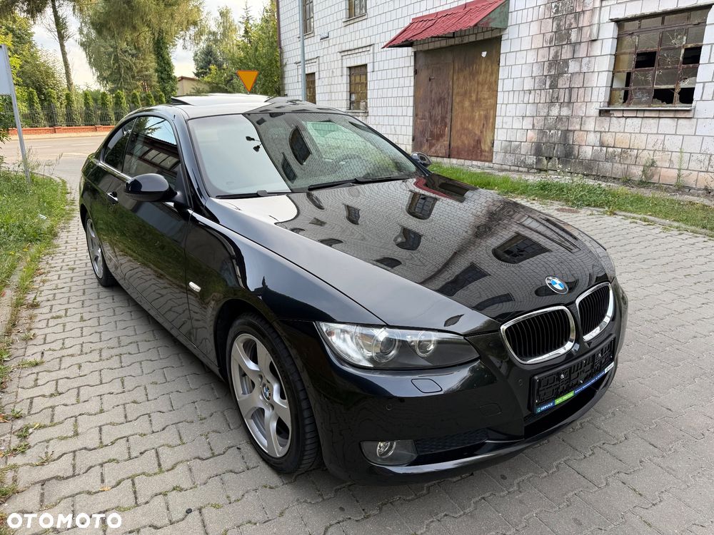 BMW Seria 3 320i - 7