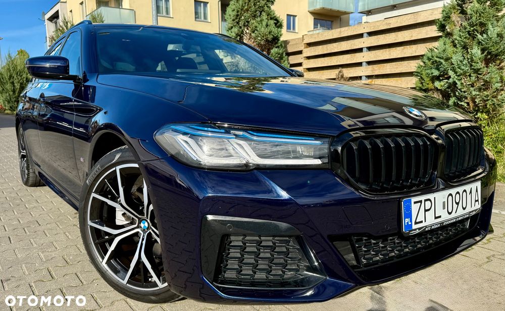 BMW Seria 5 520d Touring M Sport Edition - 2