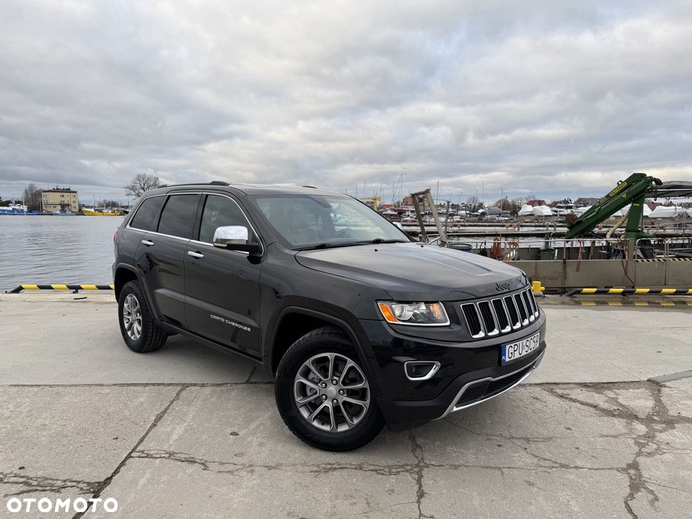 Jeep Grand Cherokee - 17