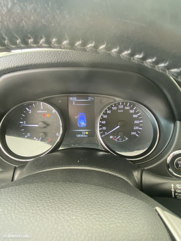 Nissan Qashqai 1.5 dCi N-Connecta - 12