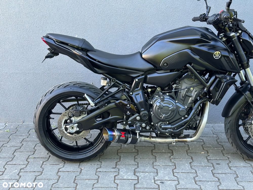 Yamaha MT - 8