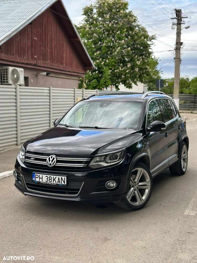 Volkswagen Tiguan - 1