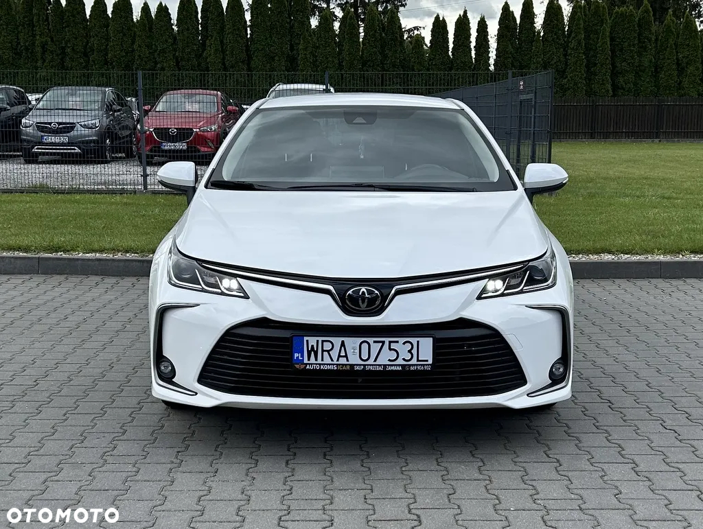 Toyota Corolla - 2