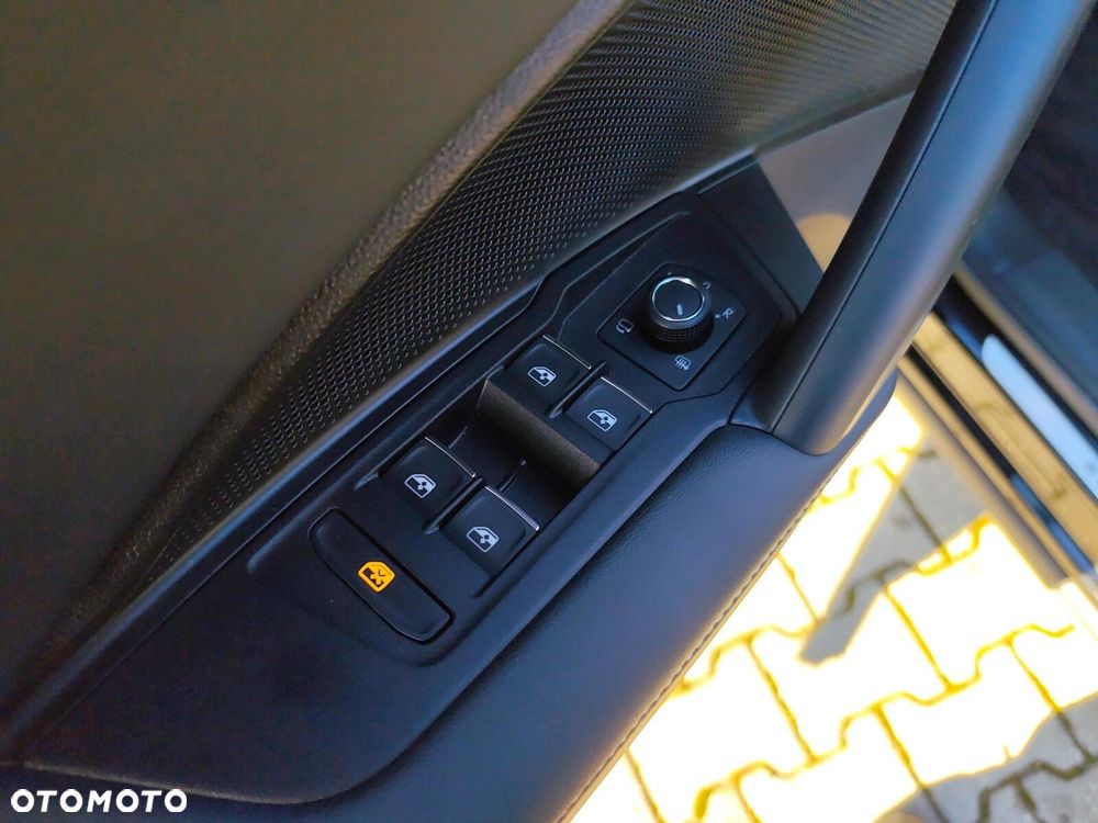 Volkswagen Tiguan - 25