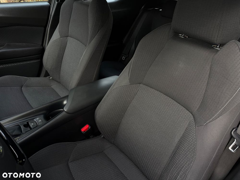 Toyota C-HR 1.2 T Premium CVT 4x4 - 34