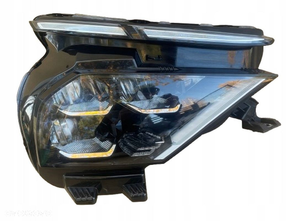 Citroen C4 Iii 2020 > Prawa Przednia Lampa Led Vision Europa