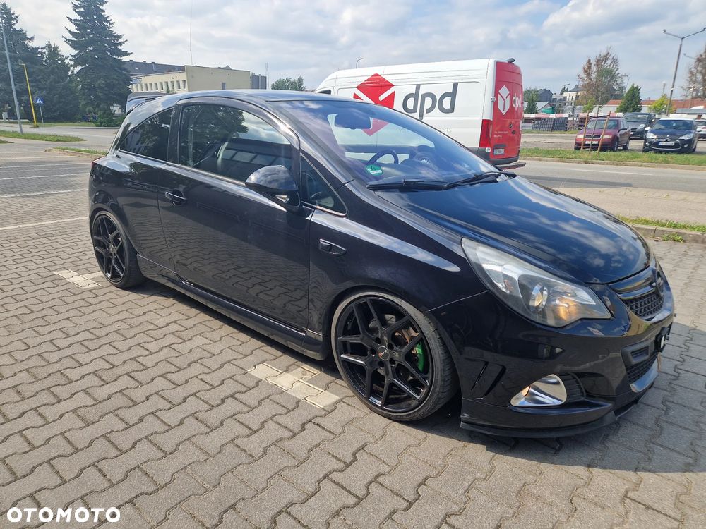 Opel Corsa 1.6 Turbo OPC - 10