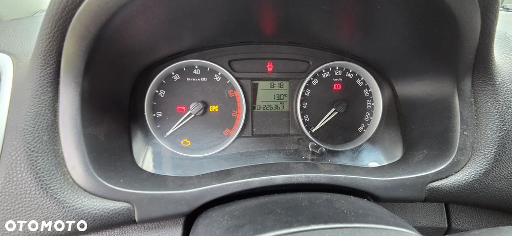 Skoda Fabia 1.2 12V Ambiente - 9