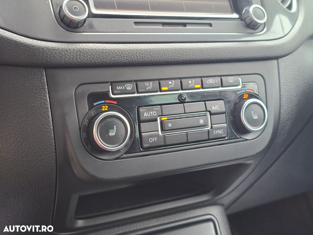 Volkswagen Tiguan - 27