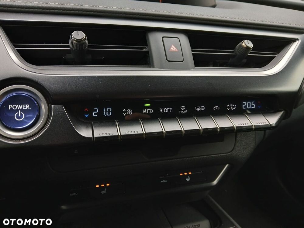 Lexus UX 250h GPF Business Edition 2WD - 25