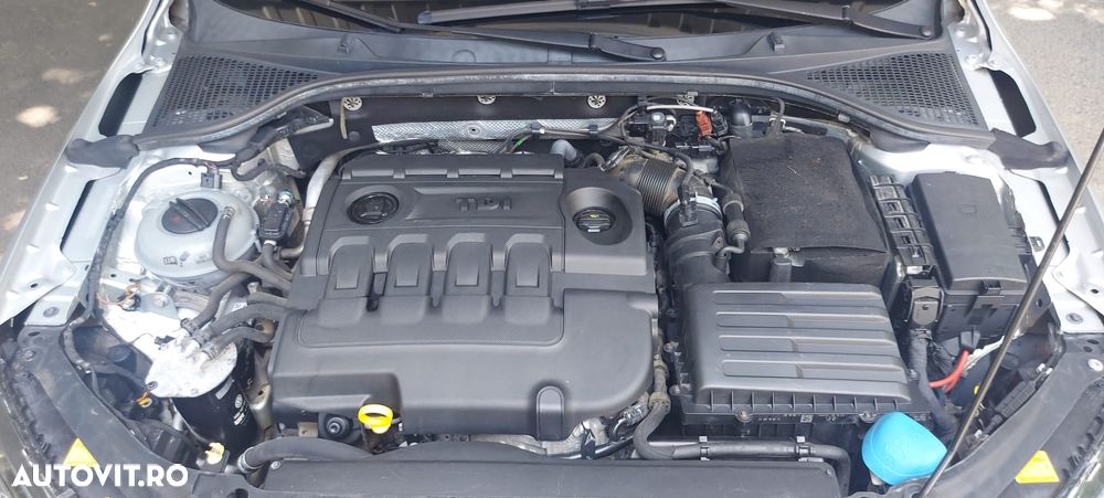 Skoda Octavia 2.0 TDI STYLE DSG - 16
