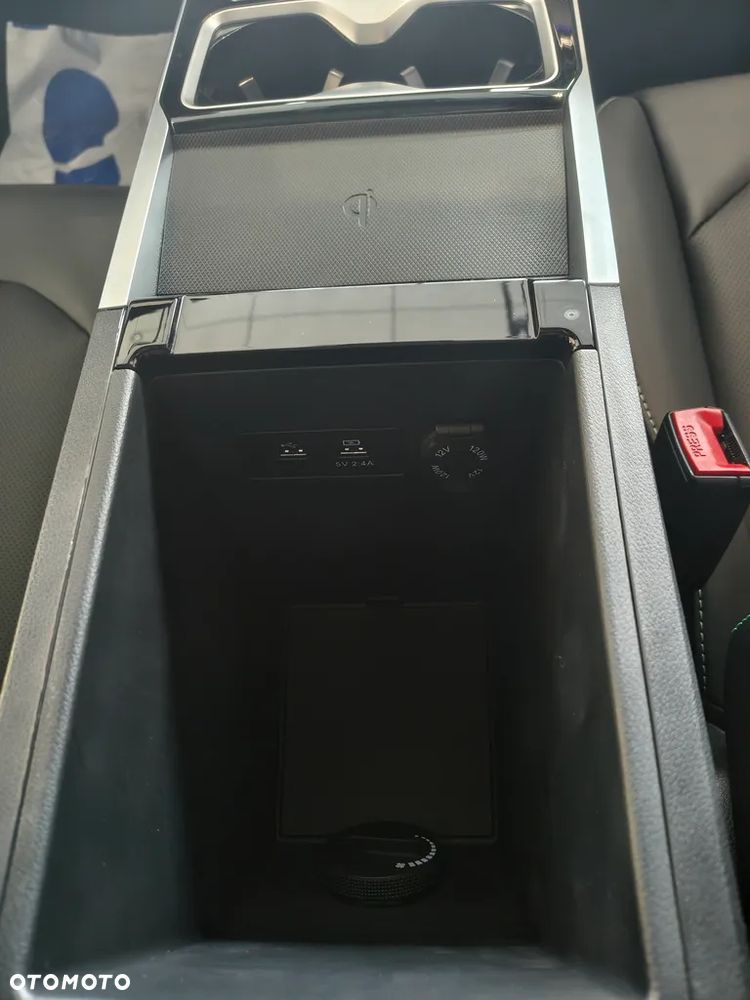 JAC J7 Plus CVT - 18