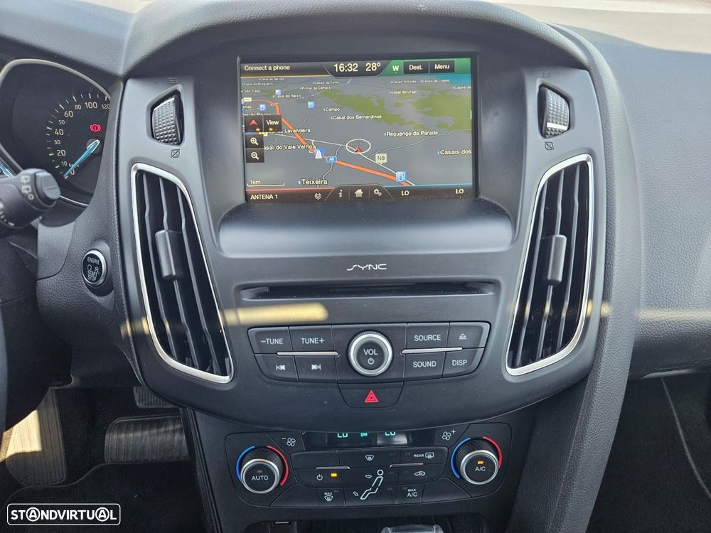 Ford Focus 1.0 EcoBoost Titanium Aut. - 29