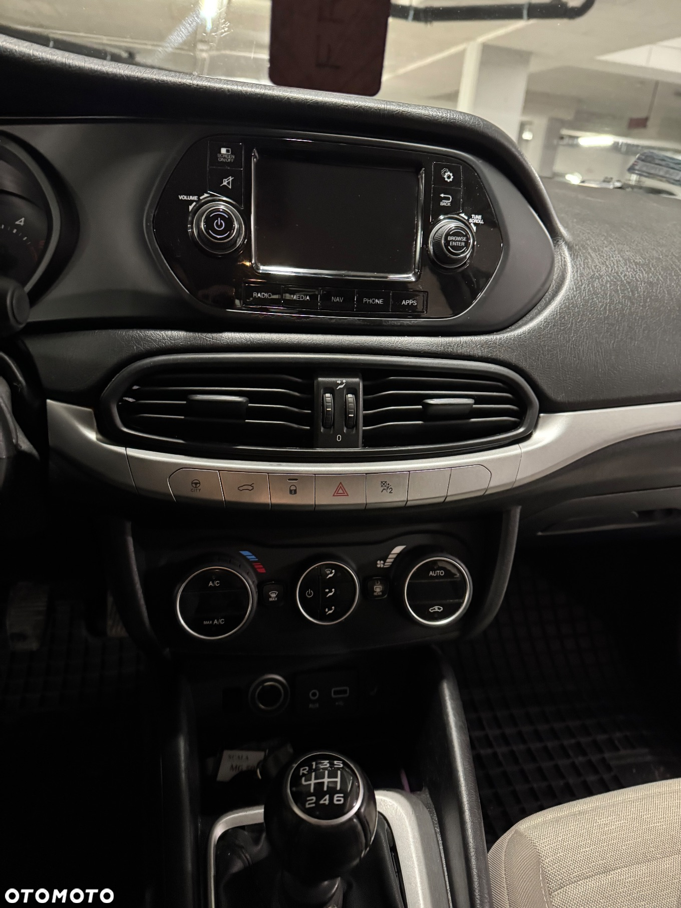 Fiat Tipo 1.6 MultiJet 16v - 11