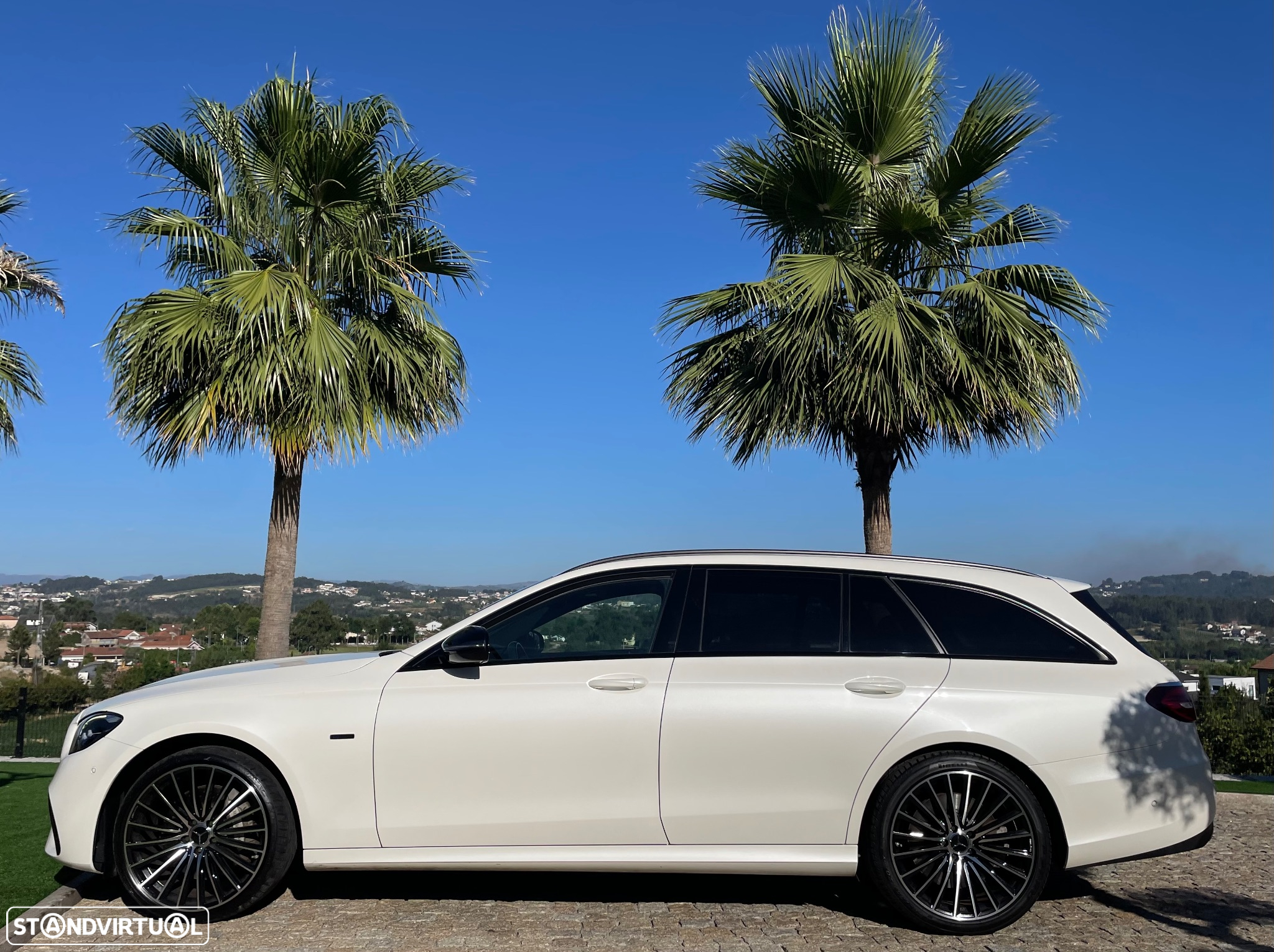 Mercedes-Benz E 300 de AMG Line 4Matic - 18