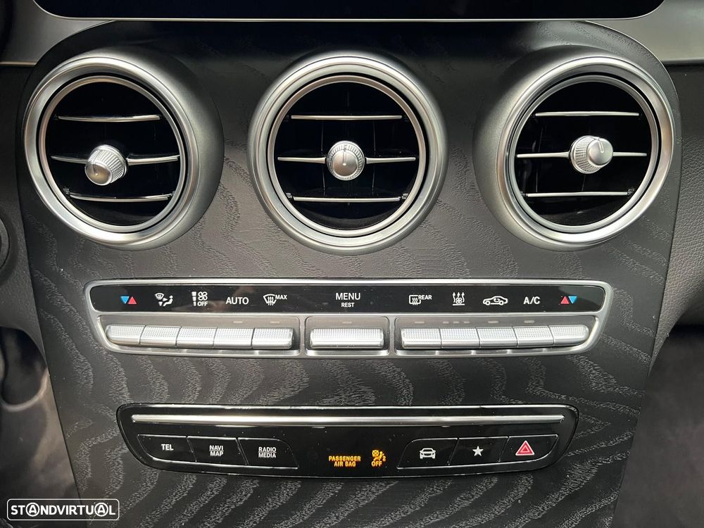 Mercedes-Benz GLC 300 e 4Matic - 31