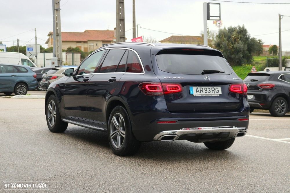 Mercedes-Benz GLC 300 de 4Matic - 9