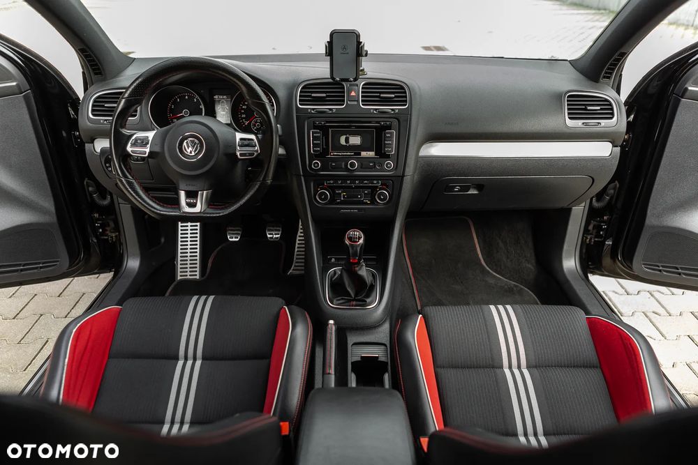 Volkswagen Golf 2.0 TSI GTI - 24
