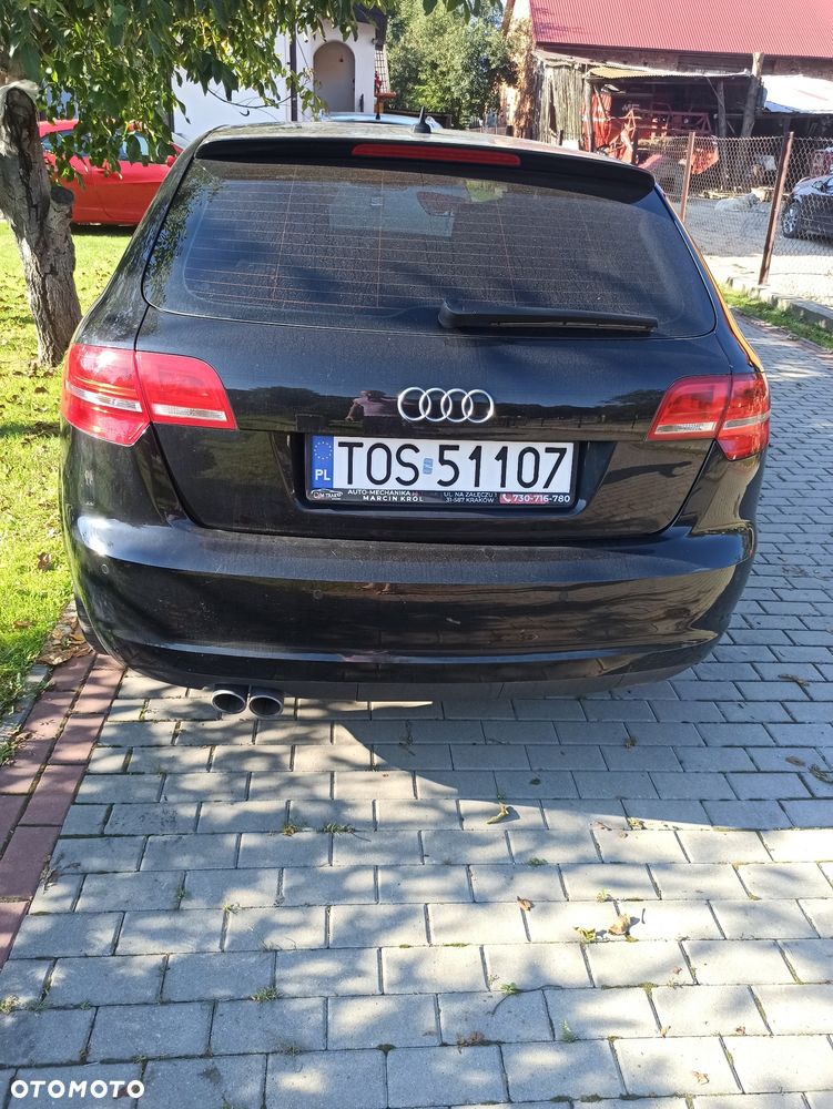 Audi A3 Sportback 2.0 TDI DPF quattro Ambition - 5