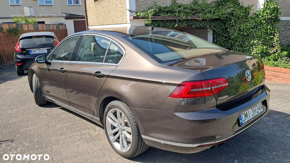 Volkswagen Passat 1.8 TSI BMT Highline - 14