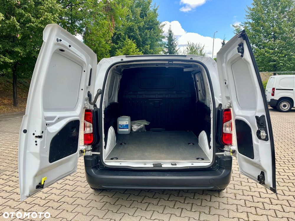 Toyota ProAce Kombi D-4D Medium 2,6t - 9