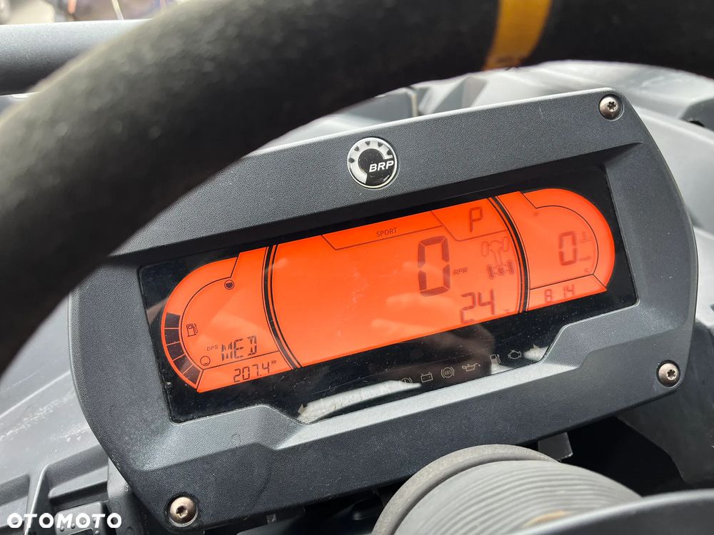 Can-Am Maverick - 25