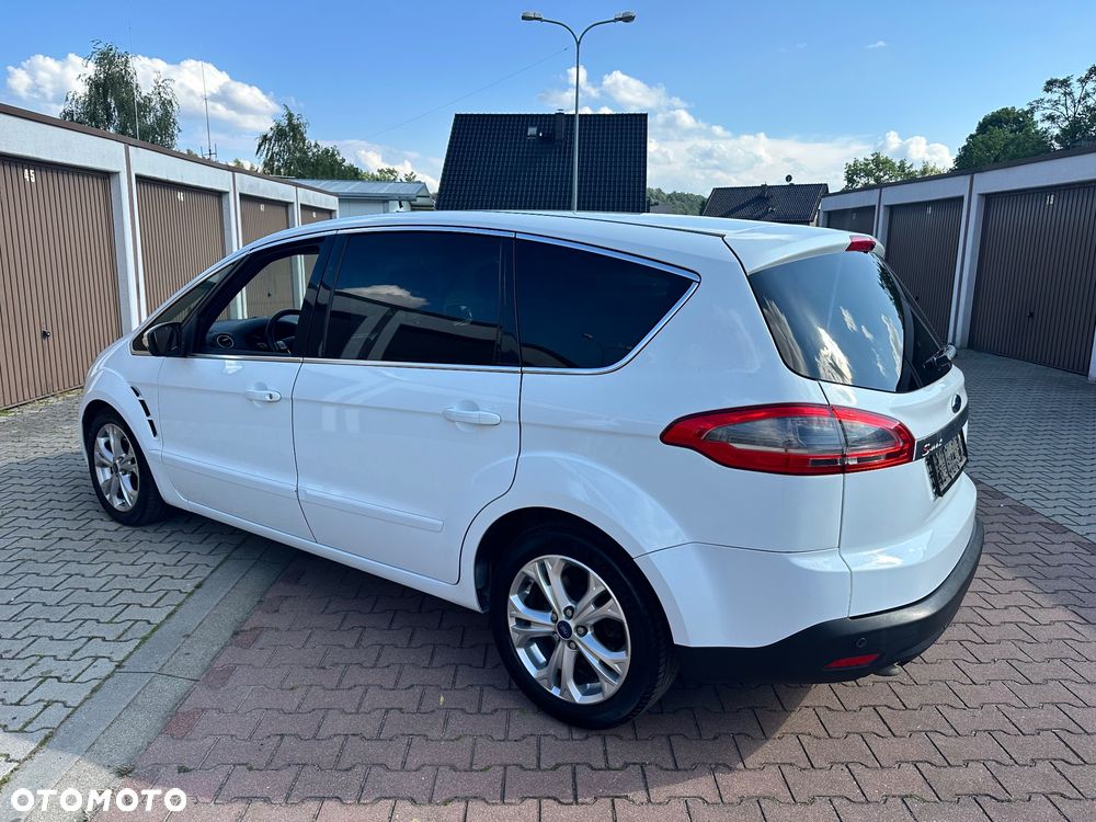 Ford S-Max 2.0 TDCi DPF Titanium - 24
