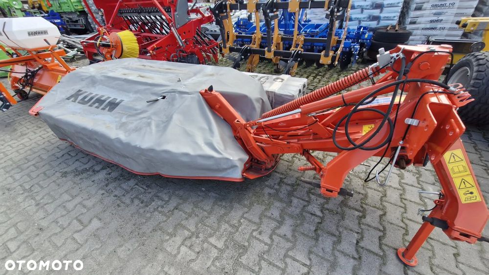 Kuhn GMD 240 - FF - 1