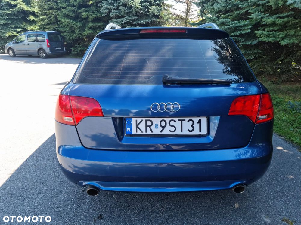 Audi A4 Avant - 6
