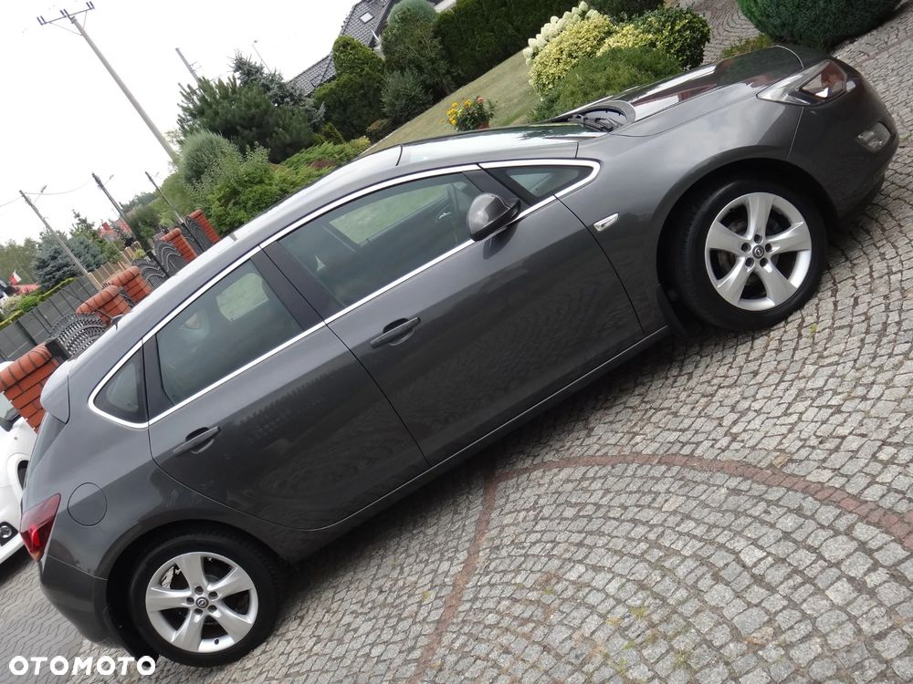 Opel Astra 1.6 Edition Sport - 17