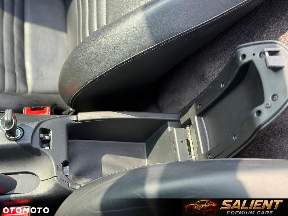 Porsche Boxster 2.7 - 37