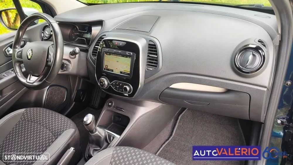 Renault Captur 1.5 dCi Exclusive - 27
